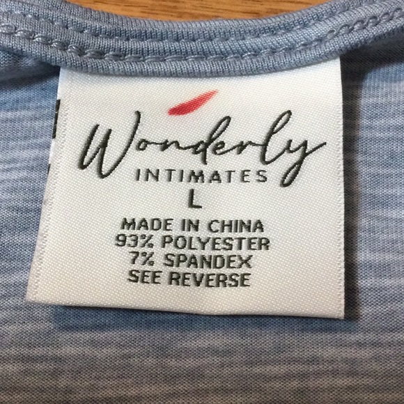 L Wonderly Intimates light blue sleep tank - Picture 12 of 13